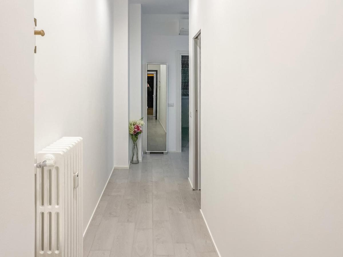 Bnb Capital Milano Moscova - White Kültér fotó